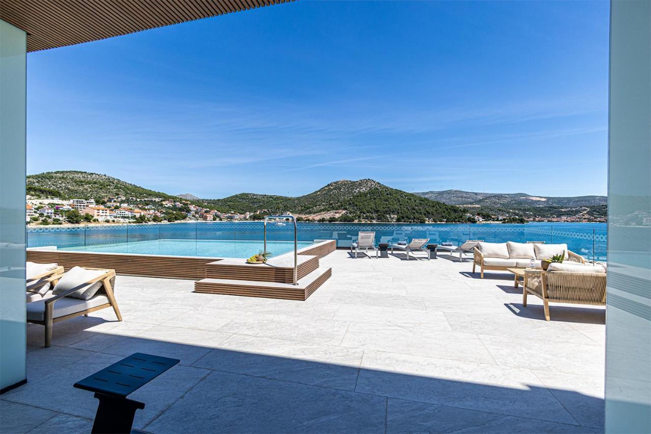 Marinus Beach Hotel Marina Buitenkant foto