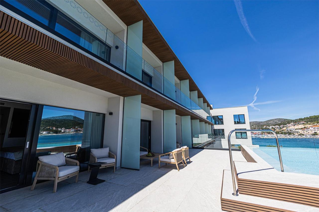 Marinus Beach Hotel Marina Buitenkant foto